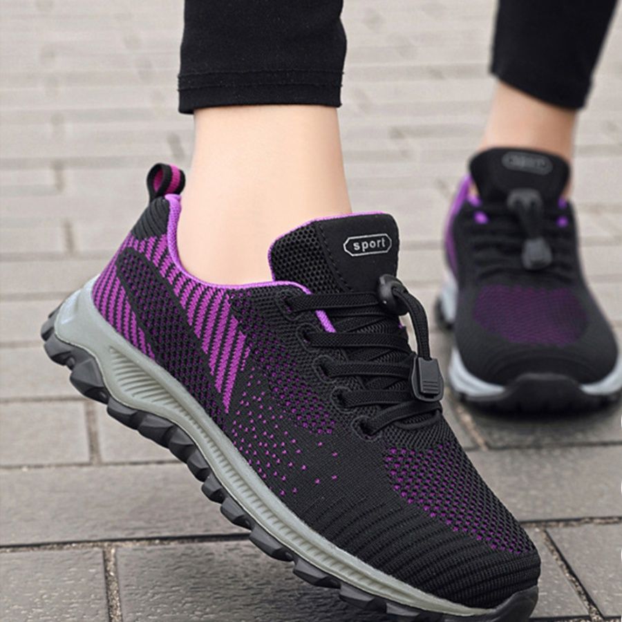 https://fulmo-img-server.com/black-shose/1759203185585_58nn2g7b_afxfcx1s.jpeg