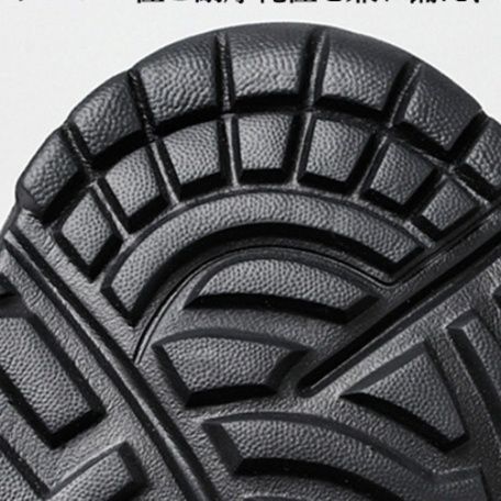 https://fulmo-img-server.com/black-shose/1759203202412_46llmwfo_5nwf0m1h.jpeg