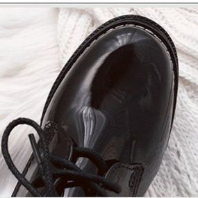 学生向け革靴レディース黒靴厚底ローファー