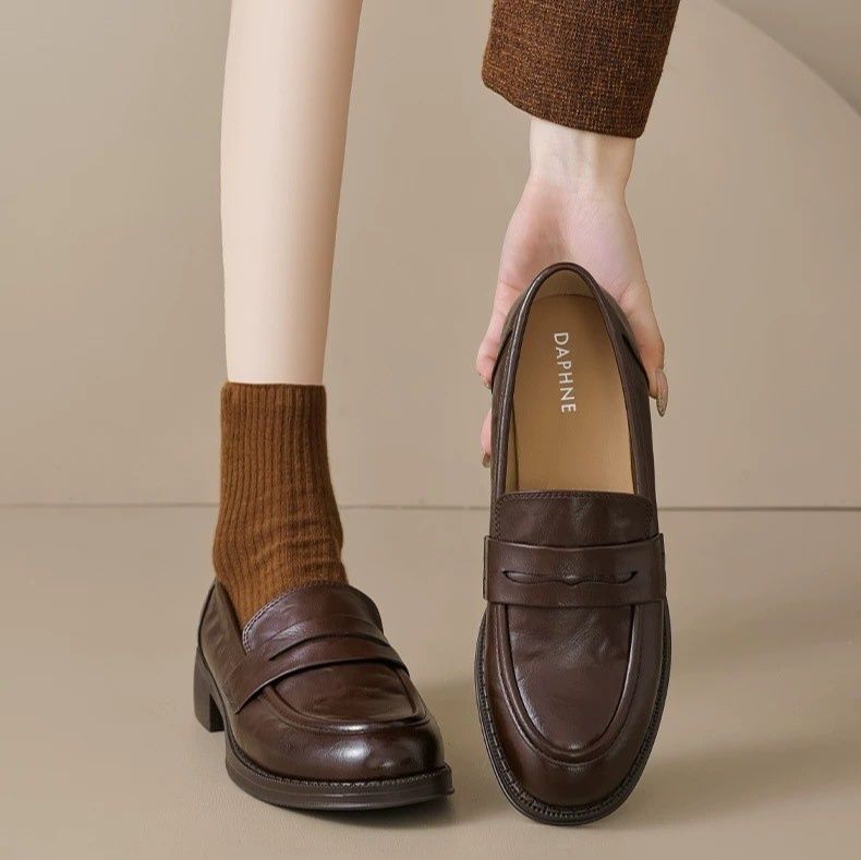 https://fulmo-img-server.com/black-shose/1779330046829_ahbzlvlh_9chljlkq.jpeg