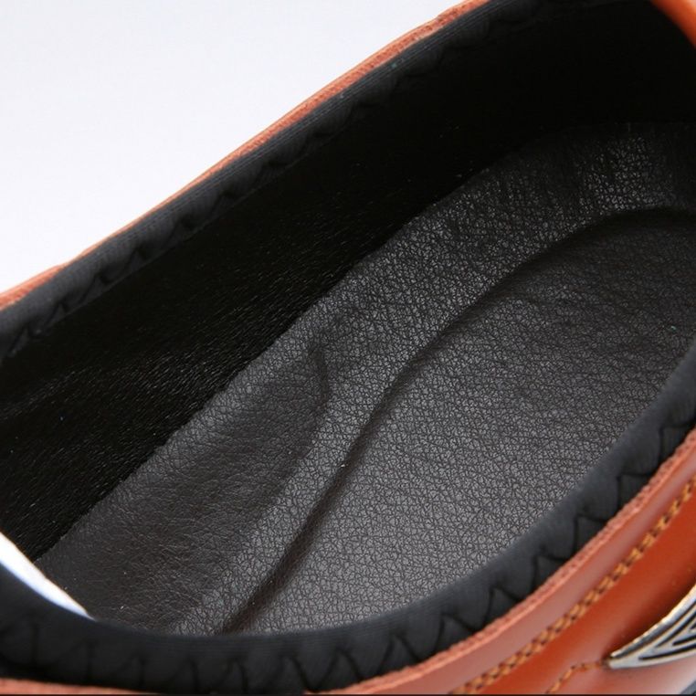 https://fulmo-img-server.com/black-shose/1779415743125_wmwen0h8_9ft7skj4.jpeg