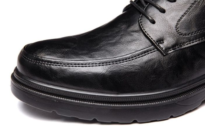 https://fulmo-img-server.com/black-shose/1787190730642_ws3n0wdk_opcn9p48.jpeg