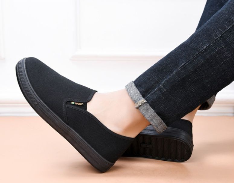 https://fulmo-img-server.com/black-shose/1787193661402_m1y9bqhl_vclhjqg0.jpeg