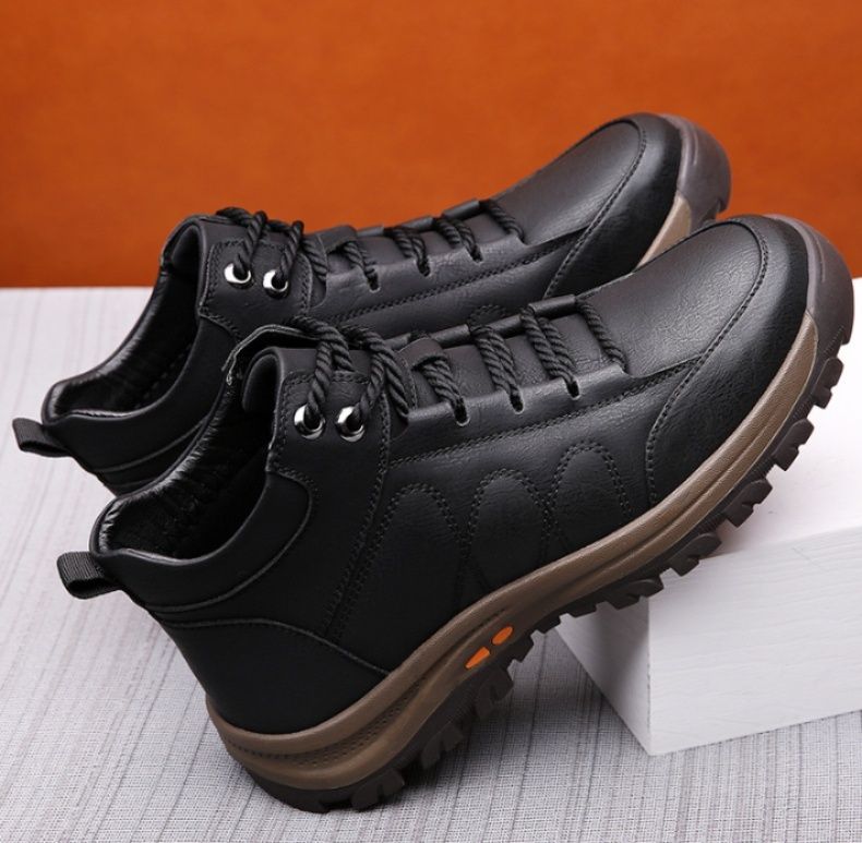 https://fulmo-img-server.com/black-shose/1787274072451_c2anlc4d_ptu2zx8l.jpeg