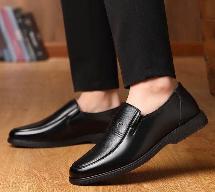 https://fulmo-img-server.com/black-shose/1787281031193_d924zqlw_7s7ynbzq.jpeg