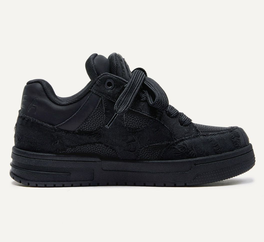 https://fulmo-img-server.com/black-shose/1787285566497_k2y7ywvi_n1xaysf8.jpeg