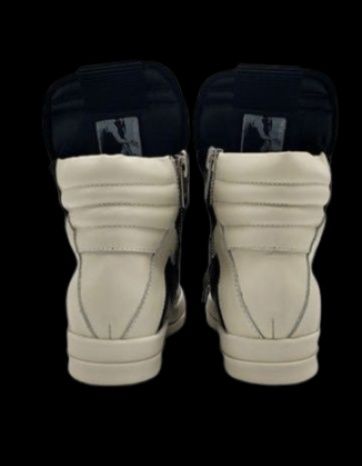https://fulmo-img-server.com/black-shose/1787623369712_2wdgsfk9_cudt4pvo.jpeg