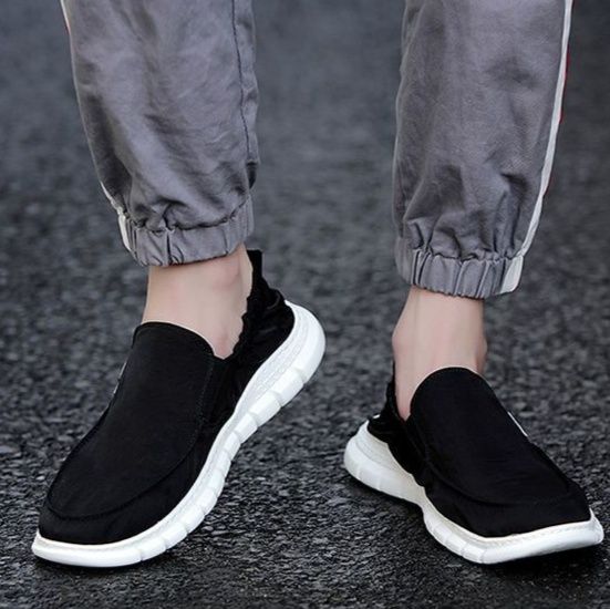 https://fulmo-img-server.com/black-shose/1790649103286_flzc0e7d_mznkhw4z.jpeg