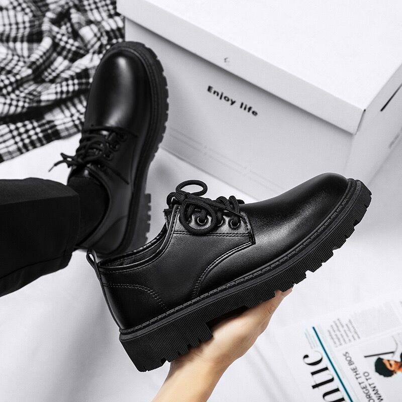 https://fulmo-img-server.com/black-shose/1aeb2b7a-5ee4-4315-ac86-3e15eb7afa5b.jpg