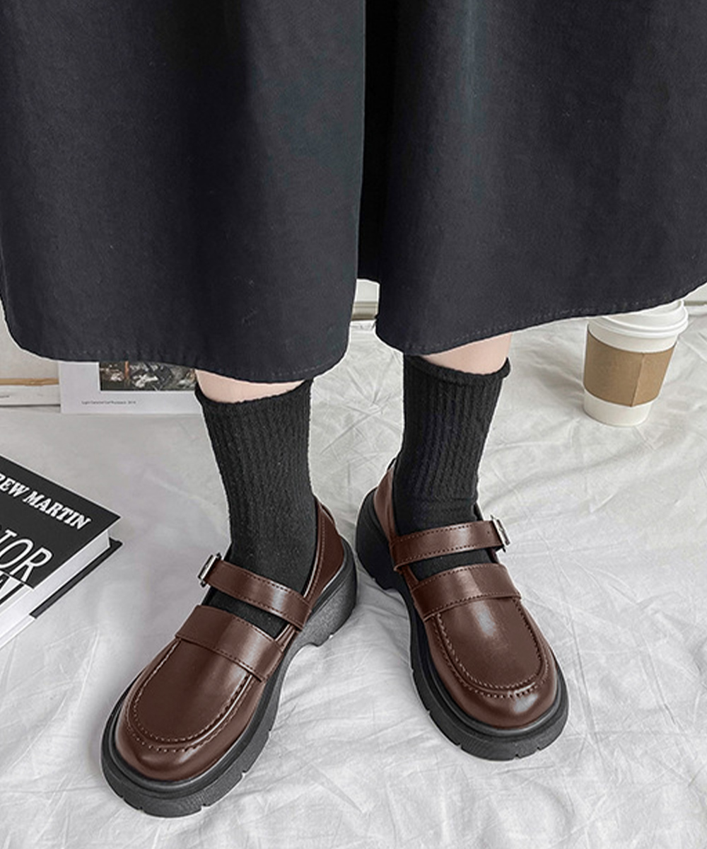 黒靴 レディース厚底ローファー太ヒールストラップ付き