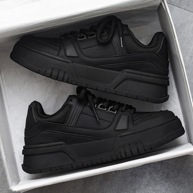 https://fulmo-img-server.com/black-shose/2c27078e-89c1-4824-95ba-d5c89e86e3c2.jpg
