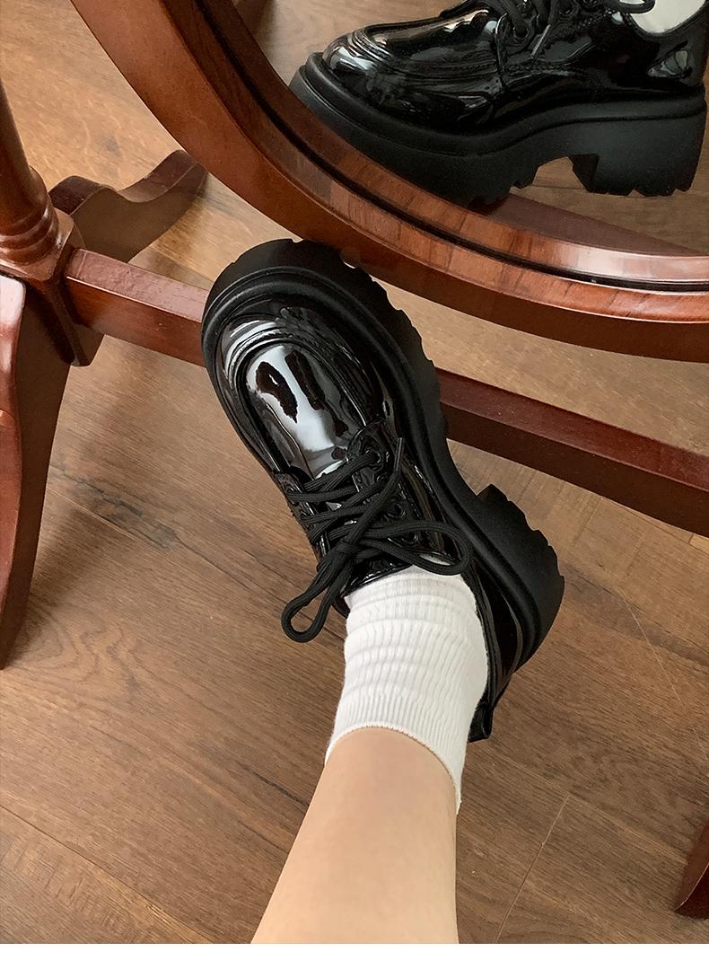 https://fulmo-img-server.com/black-shose/309c28b1-b898-4952-8cd5-155665d8c894.jpg