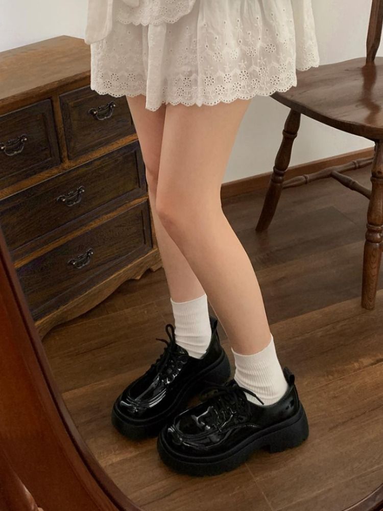 https://fulmo-img-server.com/black-shose/33f306af-9122-438e-9114-4bb79d89dd8f.jpg