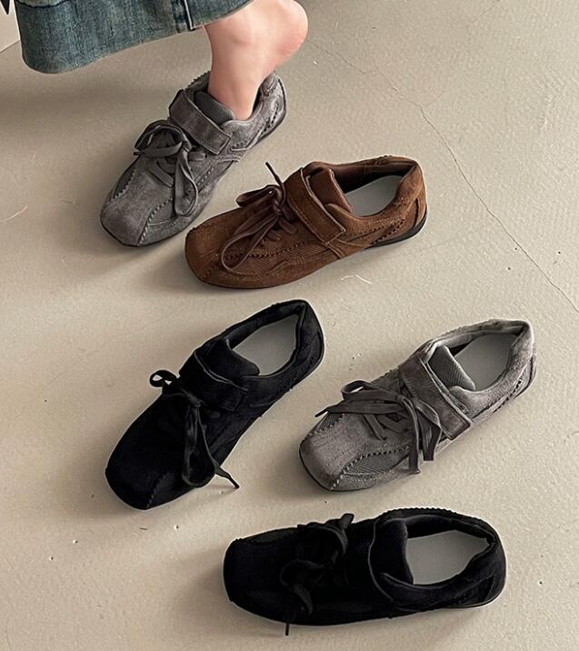 黒靴 レディース 秋冬 フラットシューズ 紐タイプ 軽量