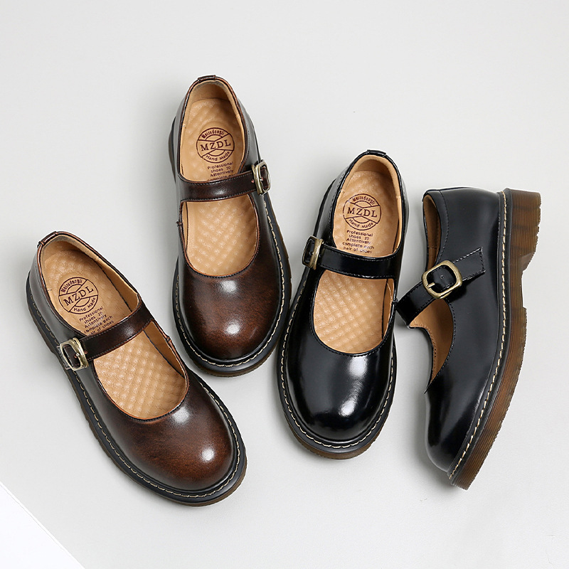 https://fulmo-img-server.com/black-shose/4c144466-c373-4347-9db8-9e40eb38fb39.jpg