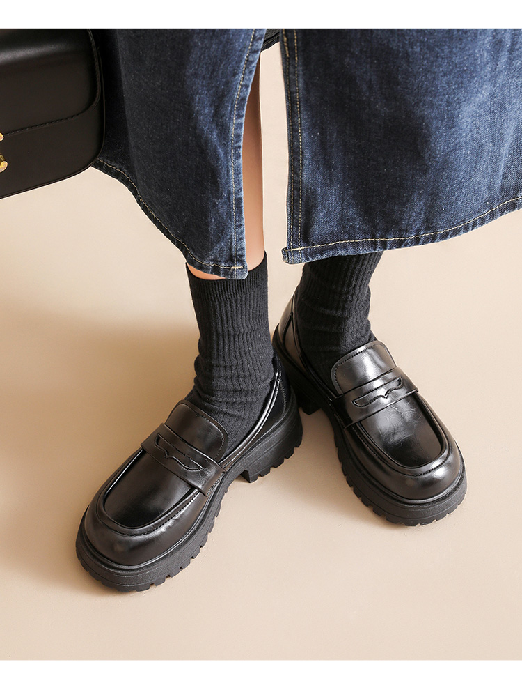 https://fulmo-img-server.com/black-shose/4c431d42-cf95-43d1-bd57-40409a974cf3.jpg