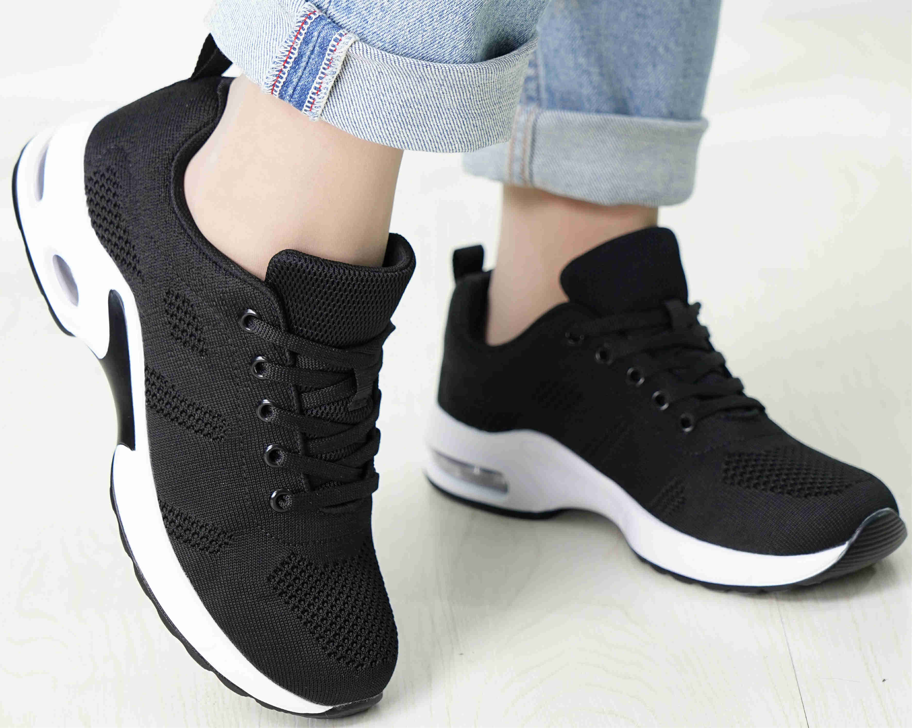 https://fulmo-img-server.com/black-shose/51db1448-b0d4-42ac-be36-a54eb00d81d8.jpg