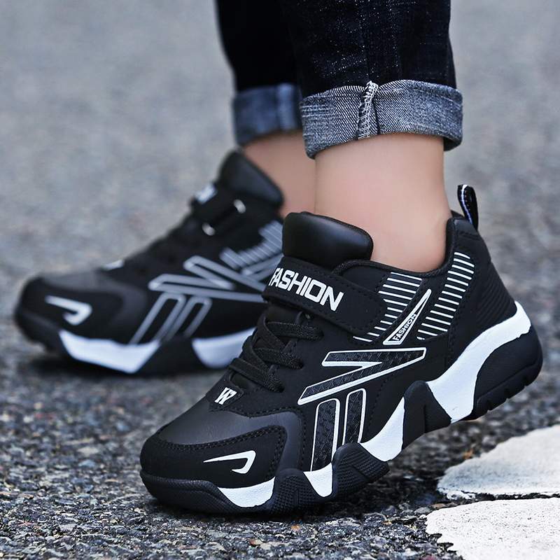 黒靴 黒基調青差し色スニーカー運動靴軽量通気性