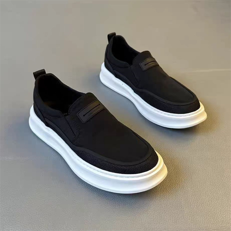 黒靴 黒靴 モダン厚底スリッポン