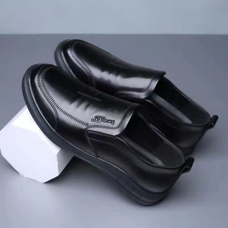 黒靴 黒靴 スマートスリップオン革靴