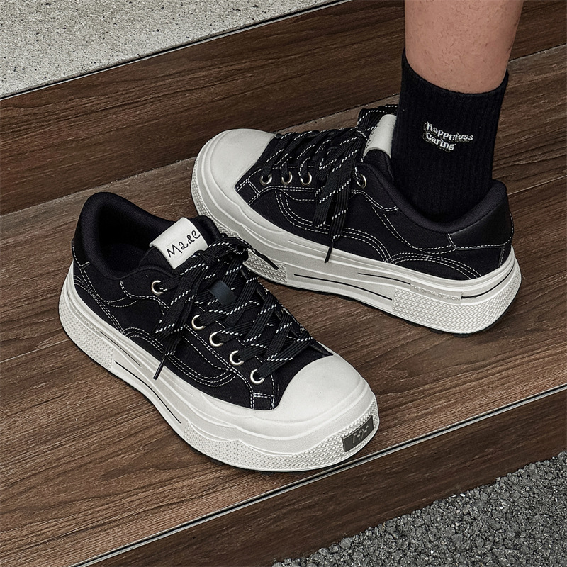https://fulmo-img-server.com/black-shose/622b10e9-4239-40af-ac3e-34b606520c6e.jpg