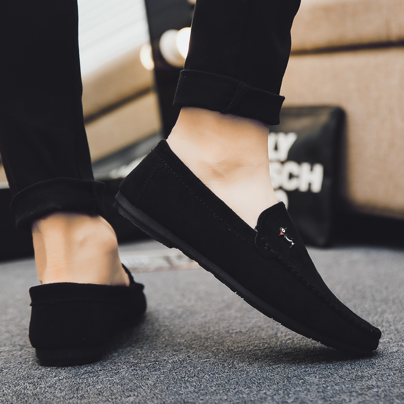 https://fulmo-img-server.com/black-shose/62c11c0e-a4c1-41f7-a79a-add971f1ae9d.jpg