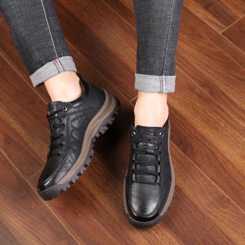 https://fulmo-img-server.com/black-shose/6673e8ef-56c7-4ac4-9727-d421683b51e2.jpg