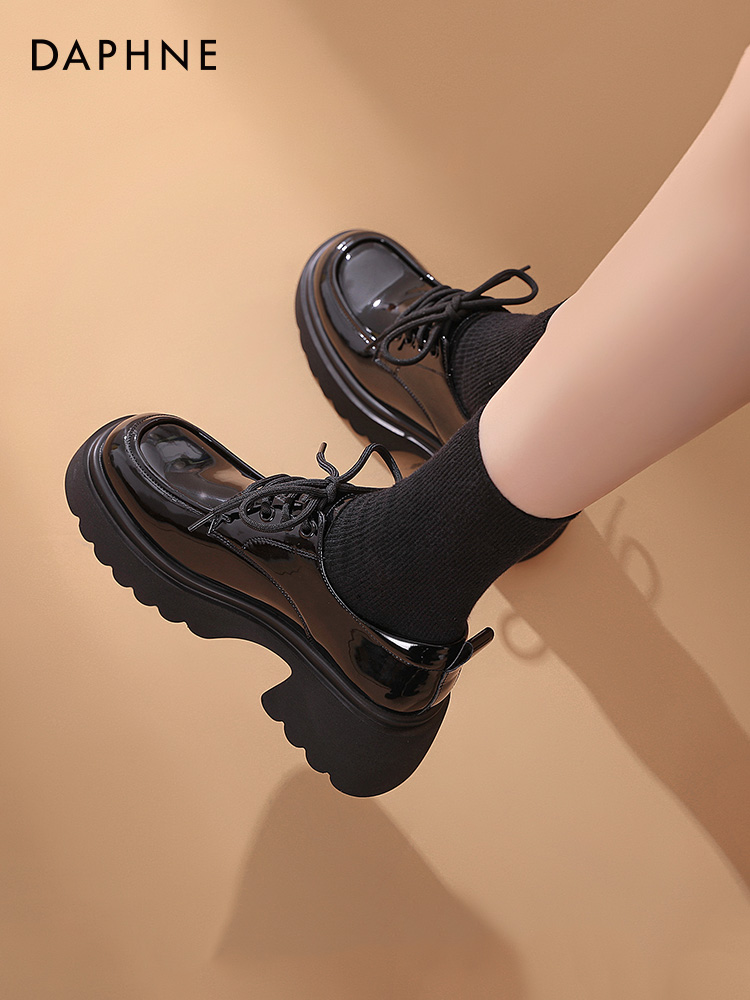 https://fulmo-img-server.com/black-shose/790d96c9-03fd-4166-a579-20e95b291d78.jpg