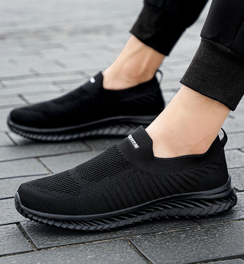 黒靴 黒色軽量ランニングシューズ メンズ スニーカー