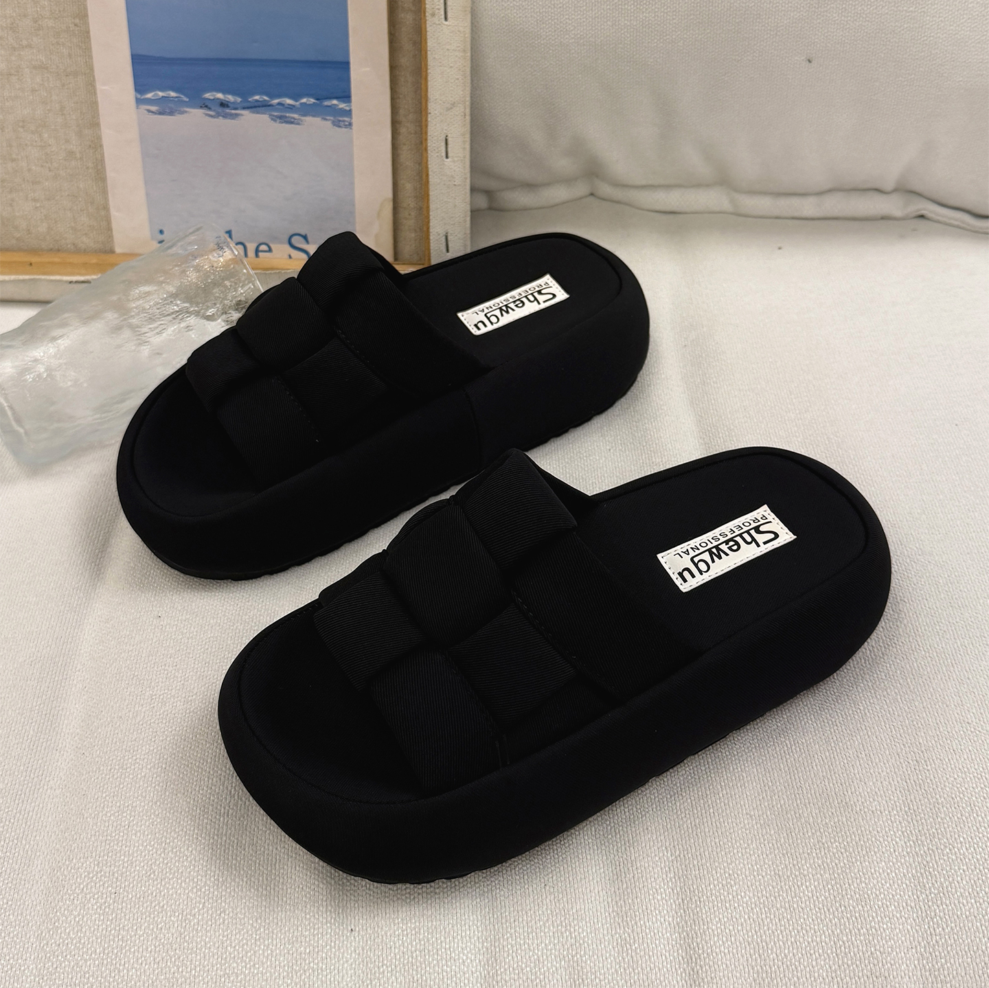 https://fulmo-img-server.com/black-shose/8dfbe479-54f7-44c8-8437-ef3116468718.jpg