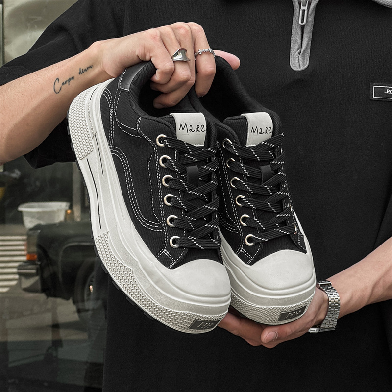 https://fulmo-img-server.com/black-shose/90b293fe-4f54-49bf-b9a8-3e1acd2227eb.jpg