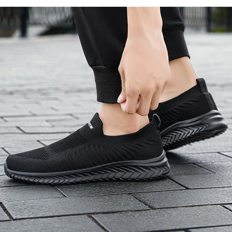 黒靴 黒色軽量ランニングシューズ メンズ スニーカー