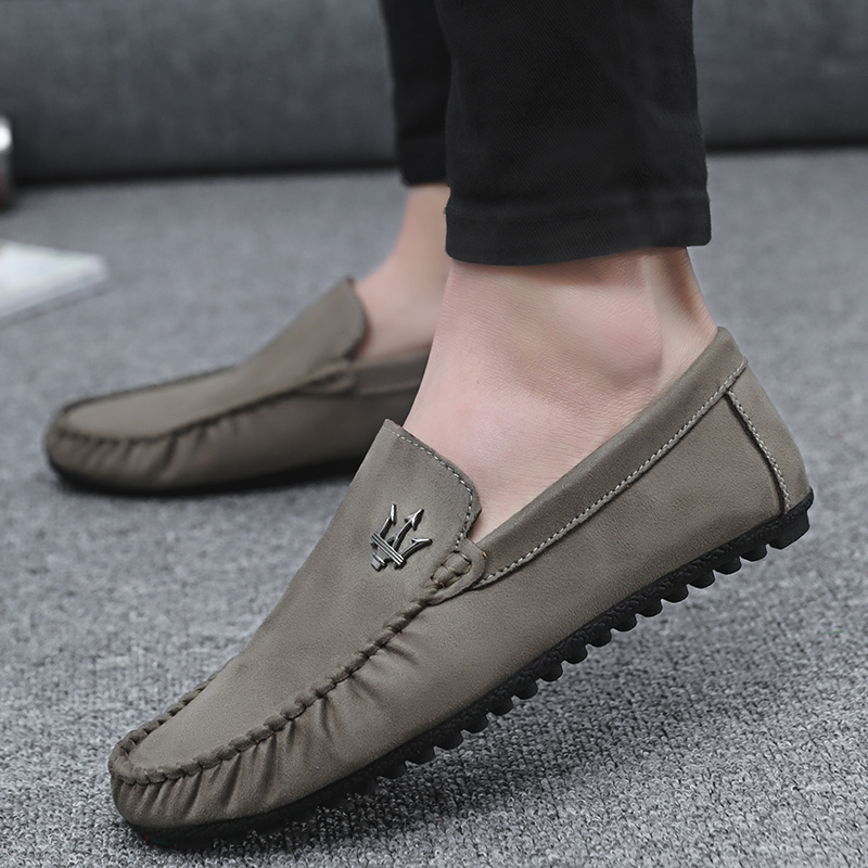 黒靴 黒靴 王冠飾り付き紳士用モカシン