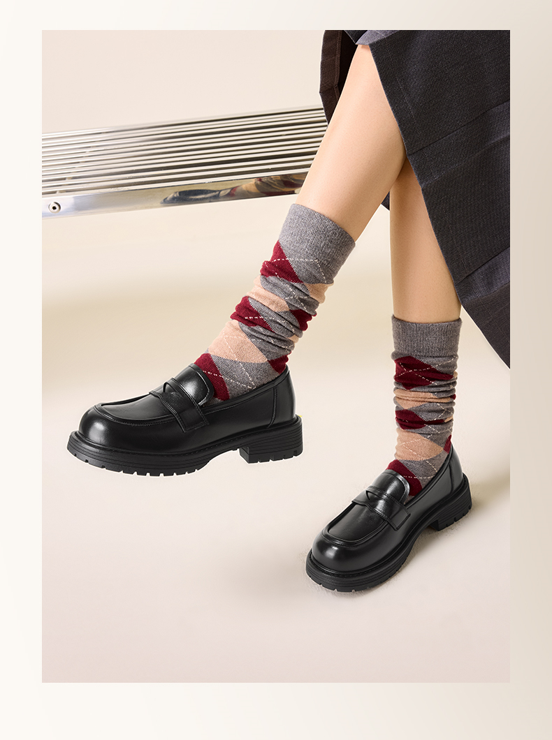 黒靴 クラシックローファー厚底