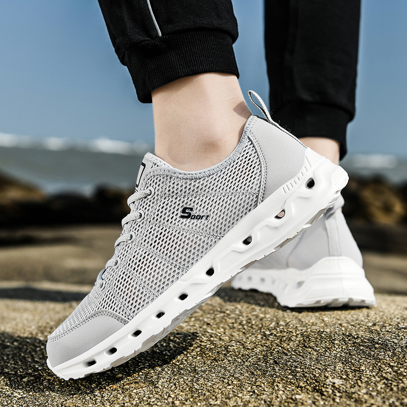 https://fulmo-img-server.com/black-shose/ce1df801-dd04-4201-b88d-26cab916cf4b.jpg
