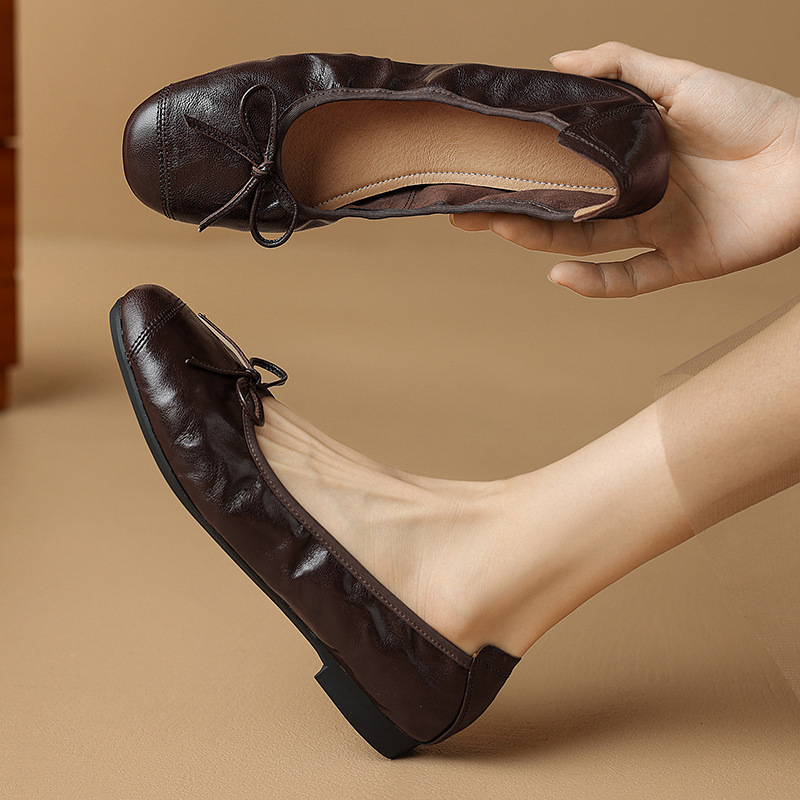 新品柔らかい革靴パンプス快適歩行黒靴