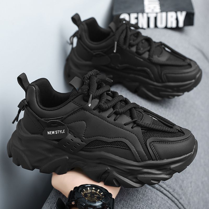 https://fulmo-img-server.com/black-shose/e0821f3e-0a3b-4300-a75a-a7b1824e2c4a.jpg