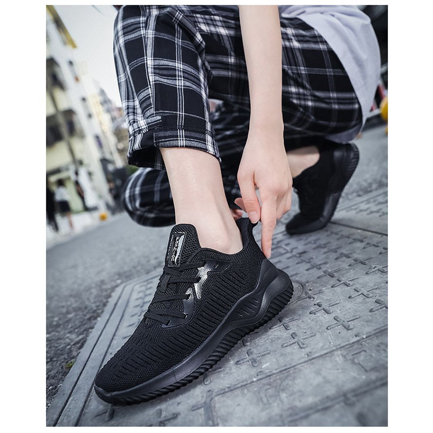 https://fulmo-img-server.com/black-shose/e53468e2-845c-4870-9466-6c00d00b82a3.jpg
