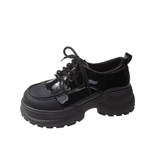 https://fulmo-img-server.com/black-shose/e8b12089-f998-40f8-89f1-61591322d411.jpg