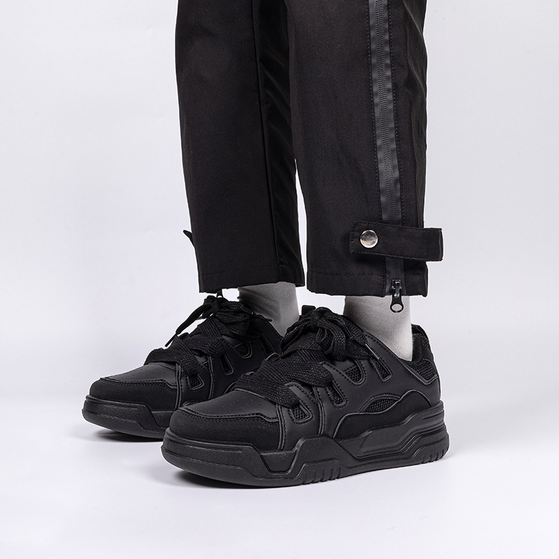 https://fulmo-img-server.com/black-shose/e943c524-866b-4b8e-b844-cd61f1d9803b.jpg