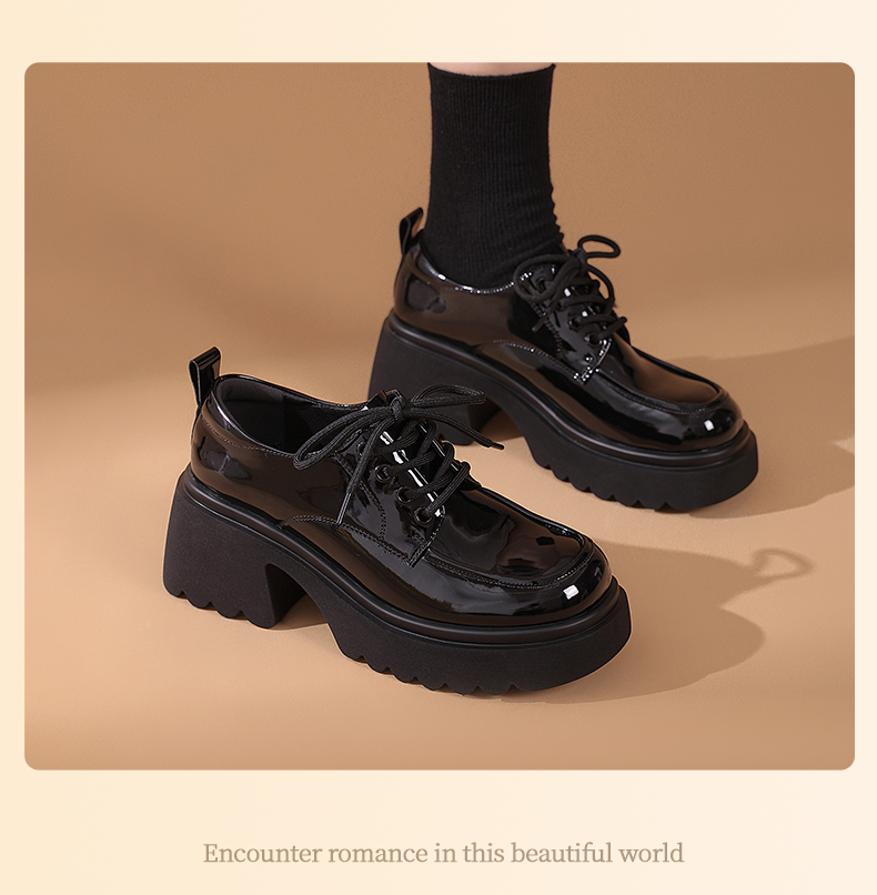 https://fulmo-img-server.com/black-shose/f614ffa0-8fe6-4d6f-af19-93ea0a2336b0.jpg