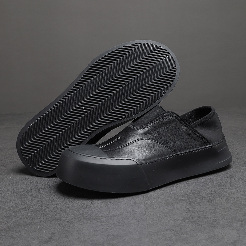 https://fulmo-img-server.com/black-sneaker-factory/072f8936-2eec-4509-830b-ddc9f50691d7.jpg