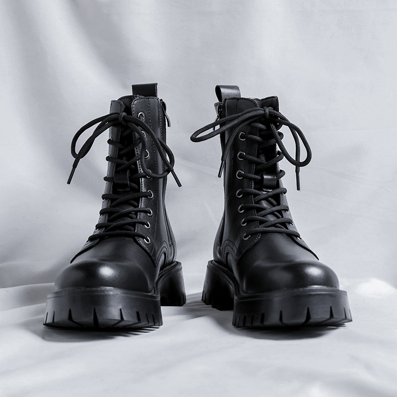 黒スニーカー ミリタリー風編み上げ厚底ブーツ