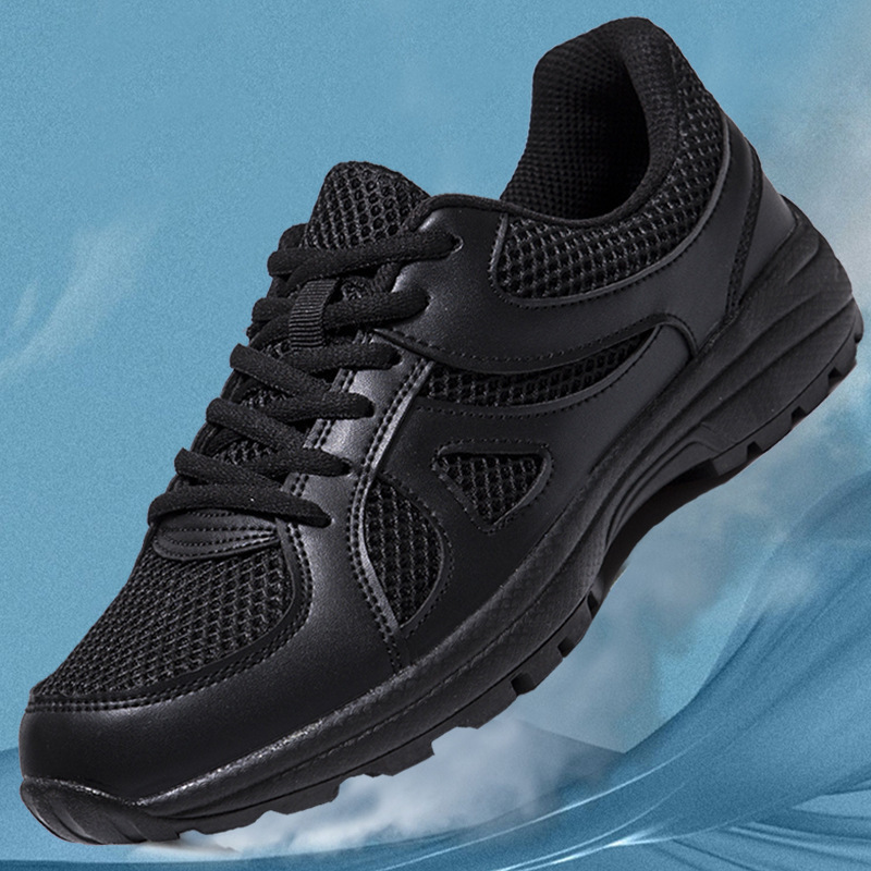 https://fulmo-img-server.com/black-sneaker-factory/10d371bf-4e8f-4686-837f-940648ee1dfd.jpg