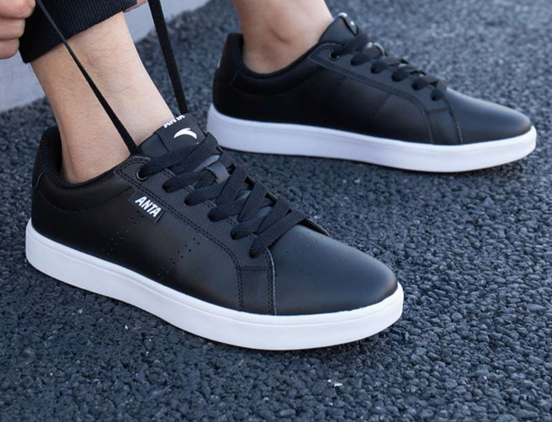 https://fulmo-img-server.com/black-sneaker-factory/1737477931385_iqbffqcw_crizf297.jpeg
