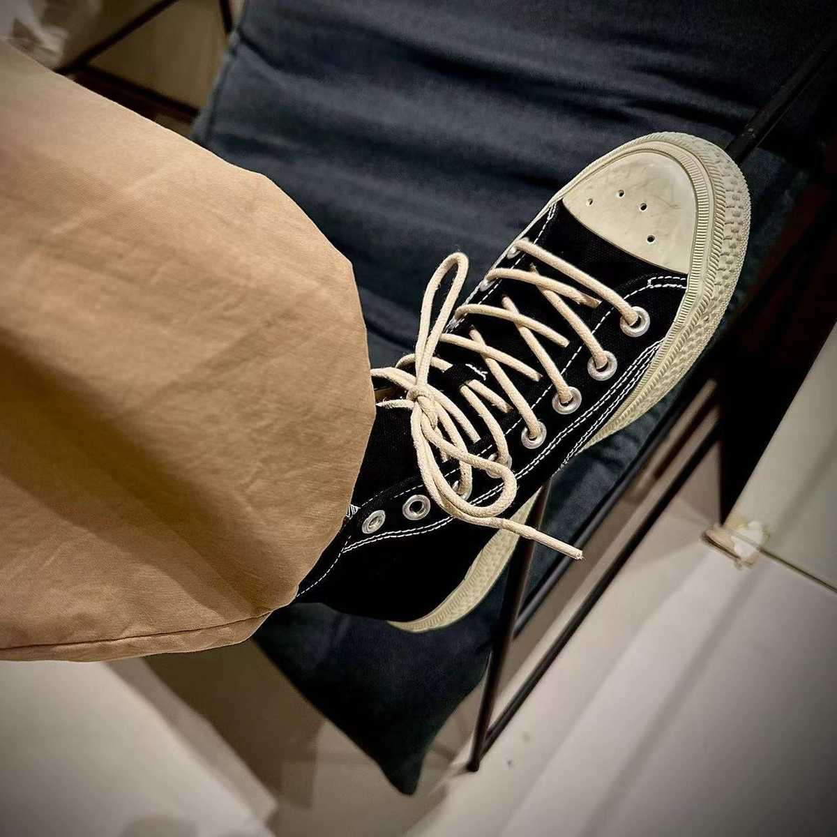 黒スニーカー レディース 定番 ハイカット カジュアルシューズ