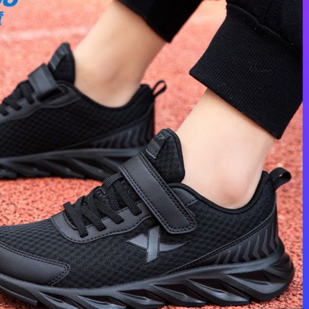 https://fulmo-img-server.com/black-sneaker-factory/1756678708781_ukaacmkn_okq6fsbw.jpeg