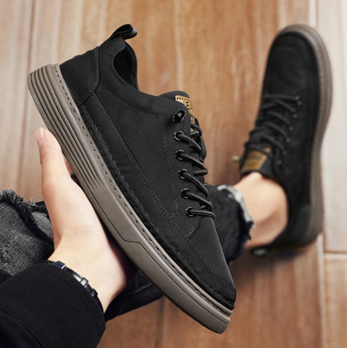 https://fulmo-img-server.com/black-sneaker-factory/1756680015353_zuleel7m_hs10px52.jpeg