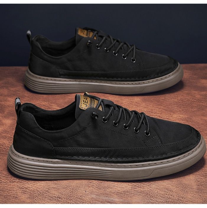https://fulmo-img-server.com/black-sneaker-factory/1756680036686_uo6n3lz5_cjekokdc.jpeg