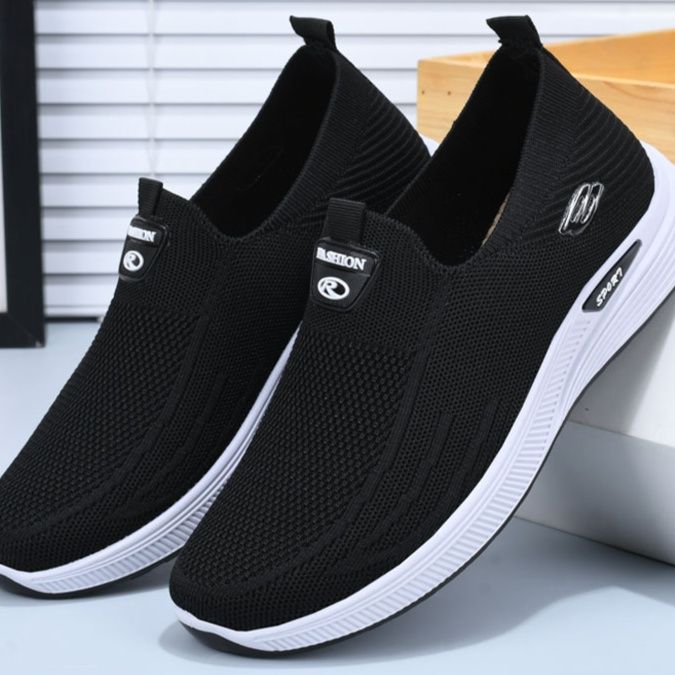 https://fulmo-img-server.com/black-sneaker-factory/1757725584942_hm8ce0s7_30yq70dc.jpeg
